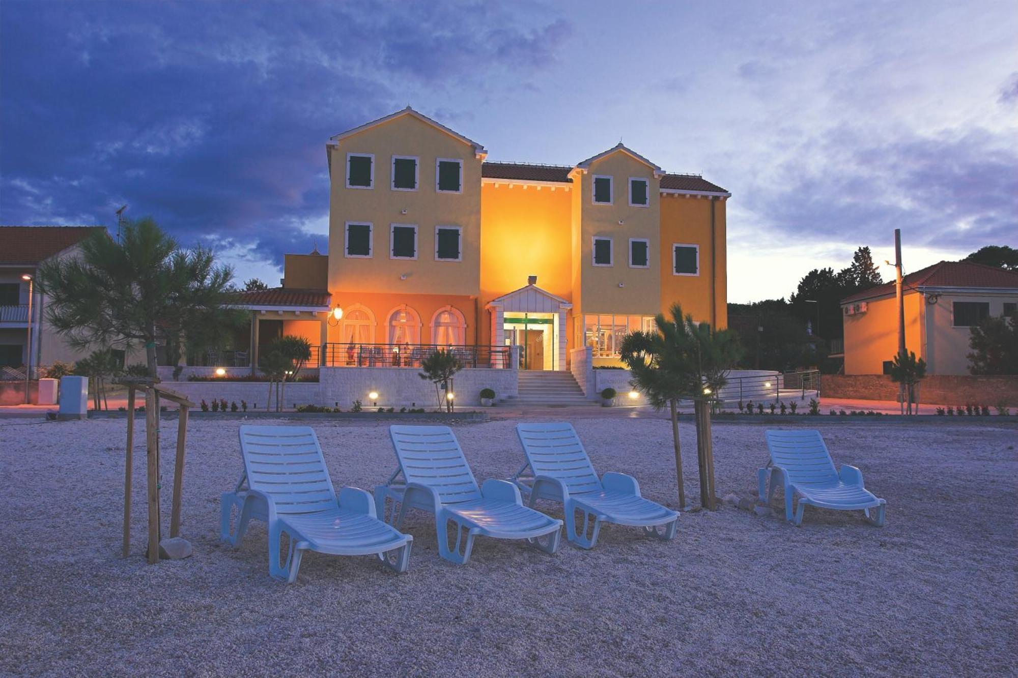 Hotel Spongiola Krapanj Luaran gambar